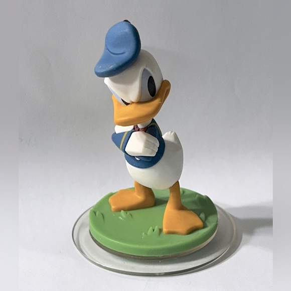 Disney Other - Disney Infinity 2.0 x Donald Duck 🦆 Buy 4 $14 Figures Get TWO $14s FREE 🤬